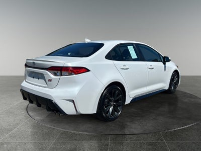2025 Toyota COROLLA SE