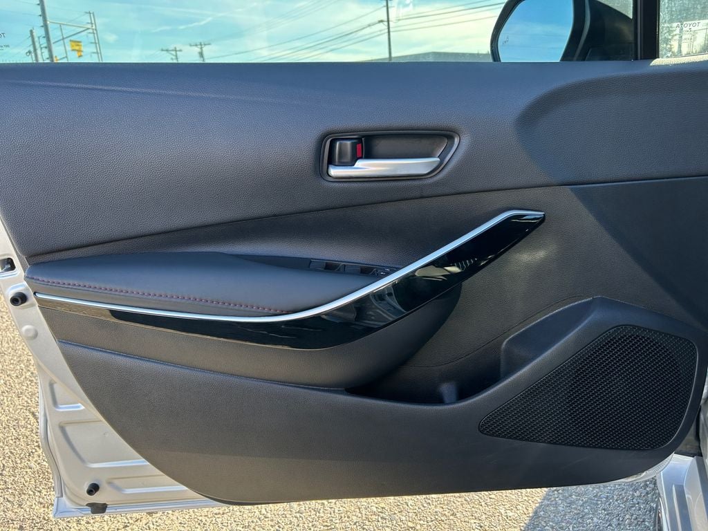 2025 Toyota COROLLA XSE