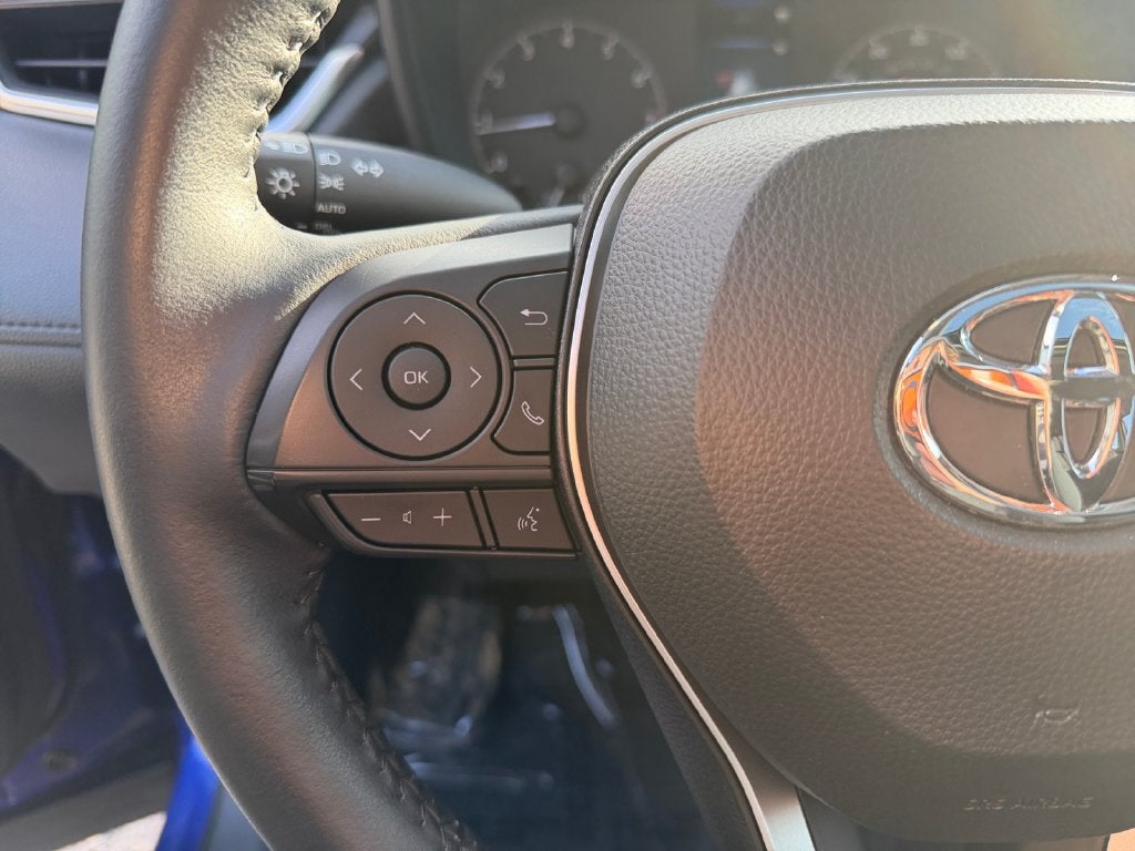 2024 Toyota Corolla Cross LE