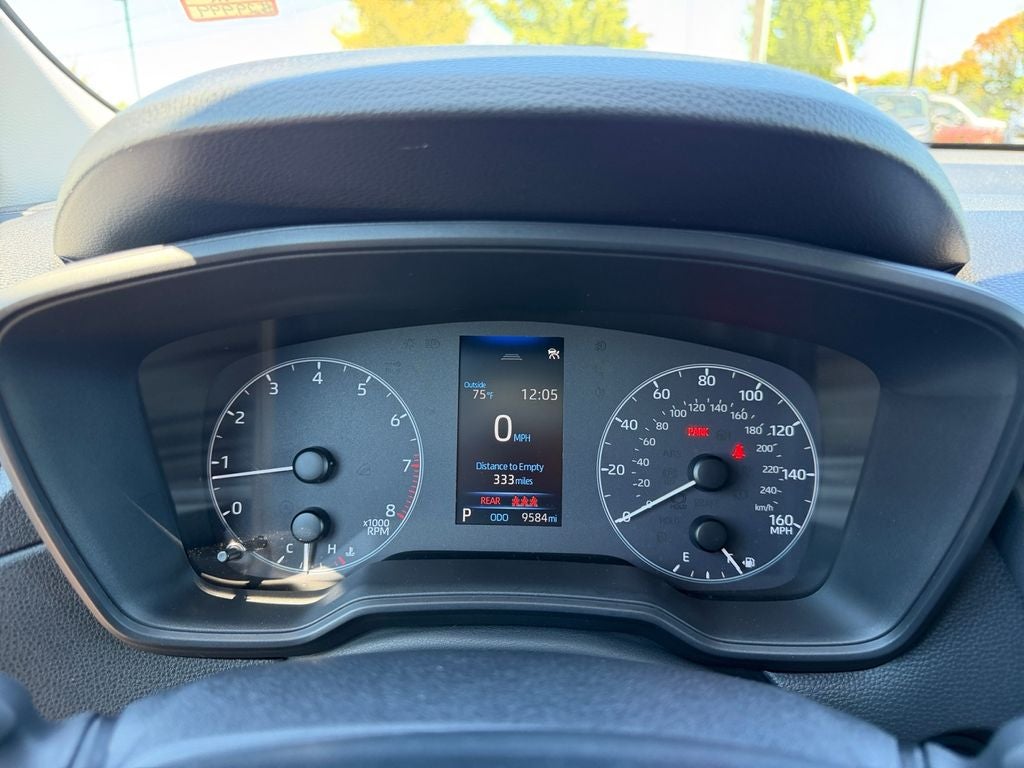 2025 Toyota Corolla Cross LE