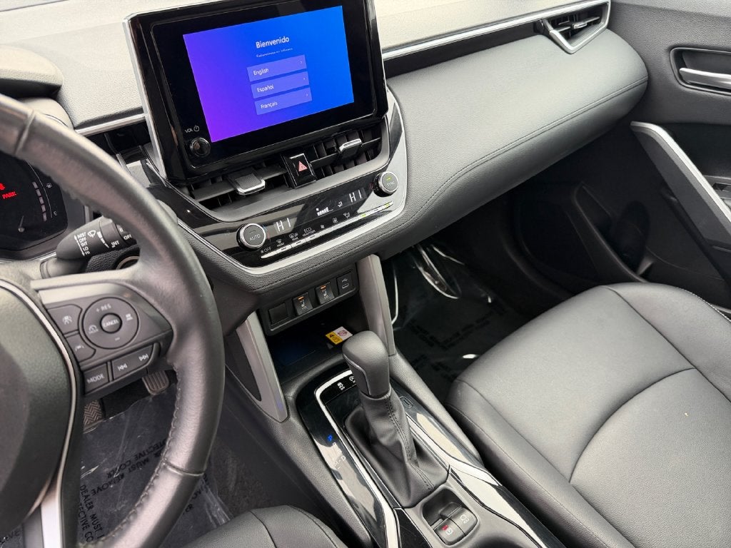 2023 Toyota Corolla Cross XLE