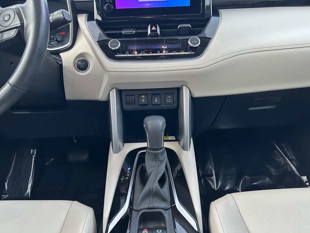 2023 Toyota Corolla Cross XLE