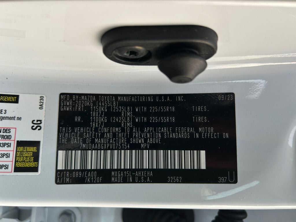 2023 Toyota Corolla Cross XLE