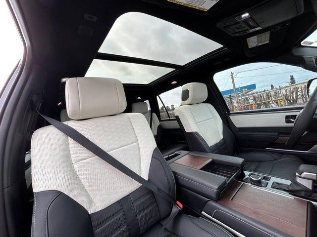 2025 Toyota SEQUOIA 4WD Capstone