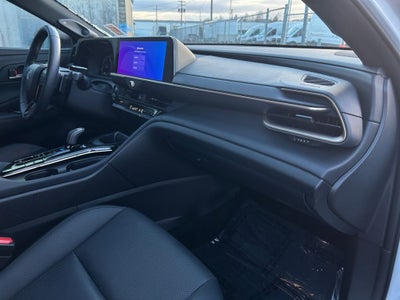 2025 Toyota Crown Signia Limited