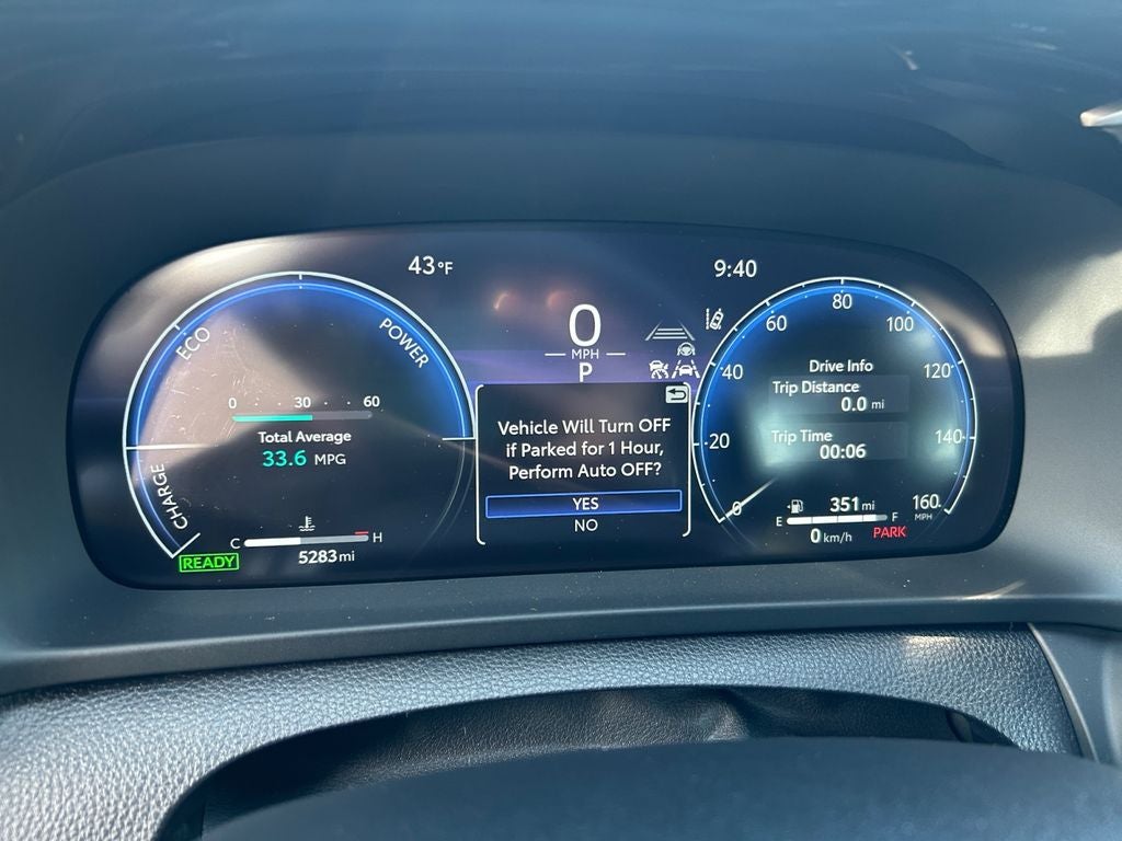 2025 Toyota Crown Signia XLE