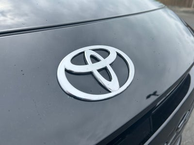 2025 Toyota CROWN SIGNIA XLE