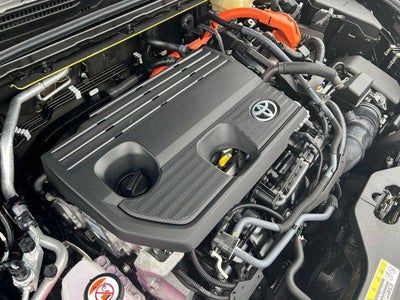 2025 Toyota CROWN SIGNIA XLE