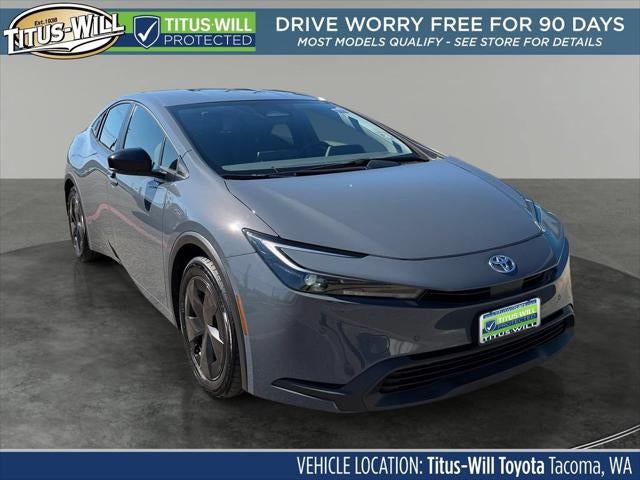 2025 Toyota Prius LE