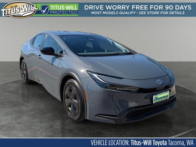 2025 Toyota Prius LE