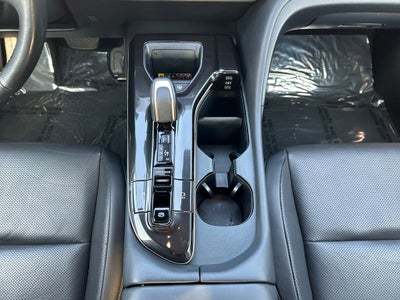 2025 Toyota Crown Platinum