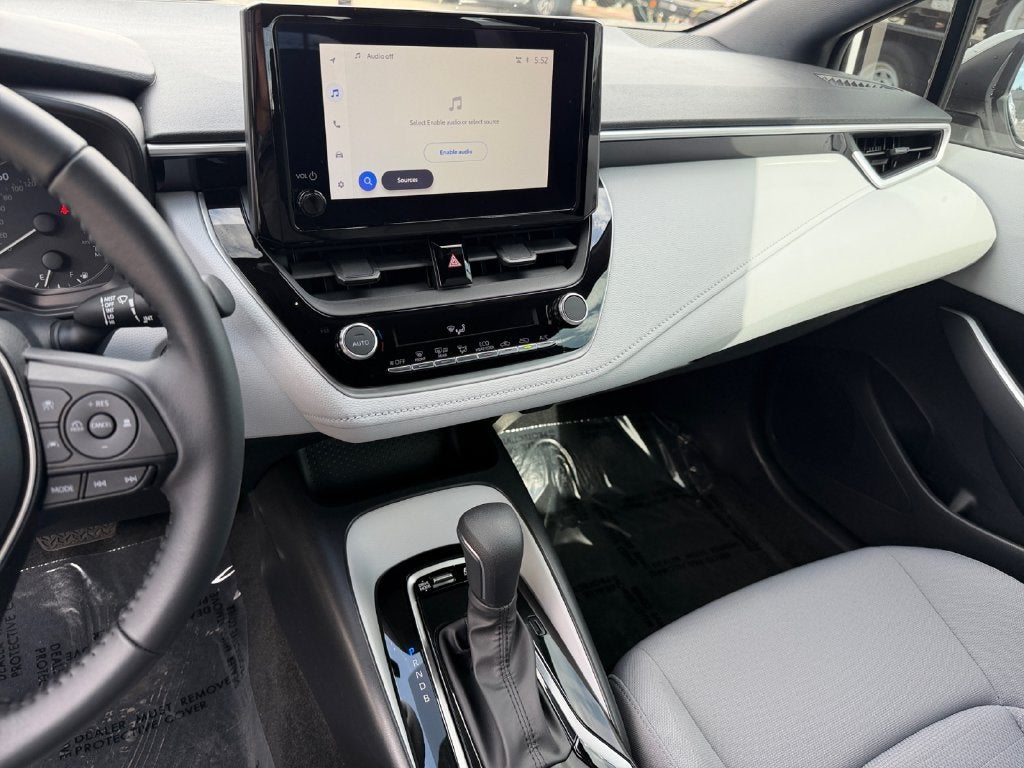 2025 Toyota Corolla Hybrid SE