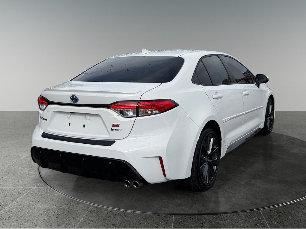 2025 Toyota Corolla Hybrid SE