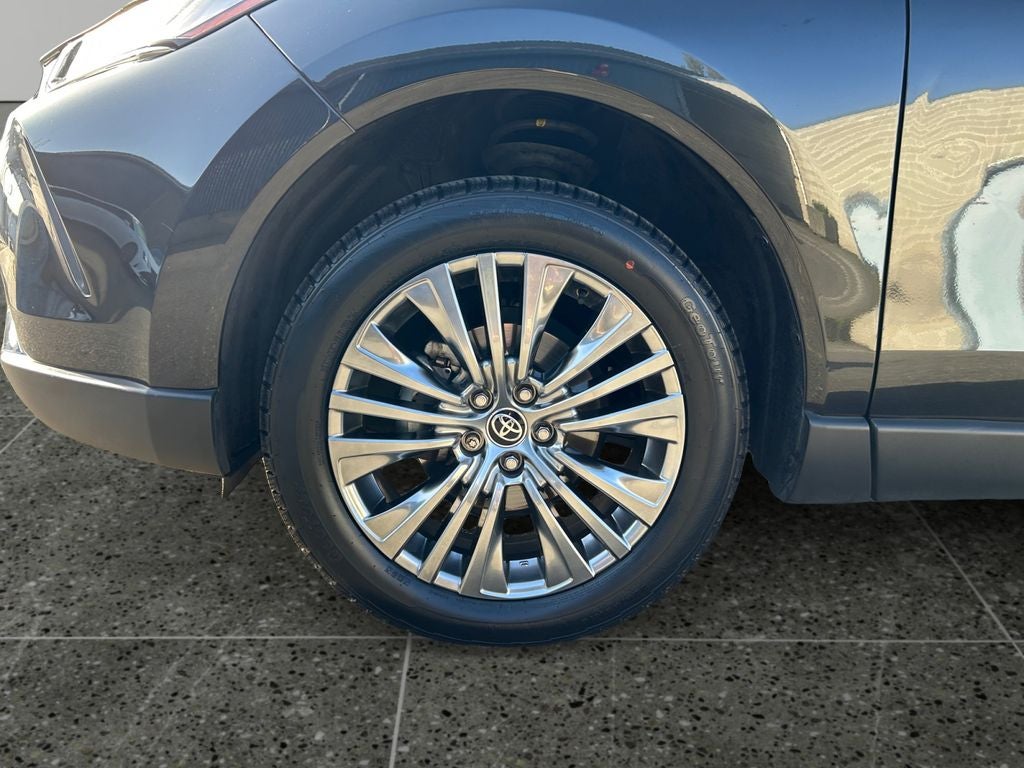 2021 Toyota Venza XLE XLE