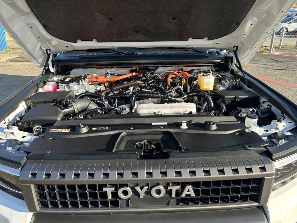 2025 Toyota Land Cruiser PREMIUM