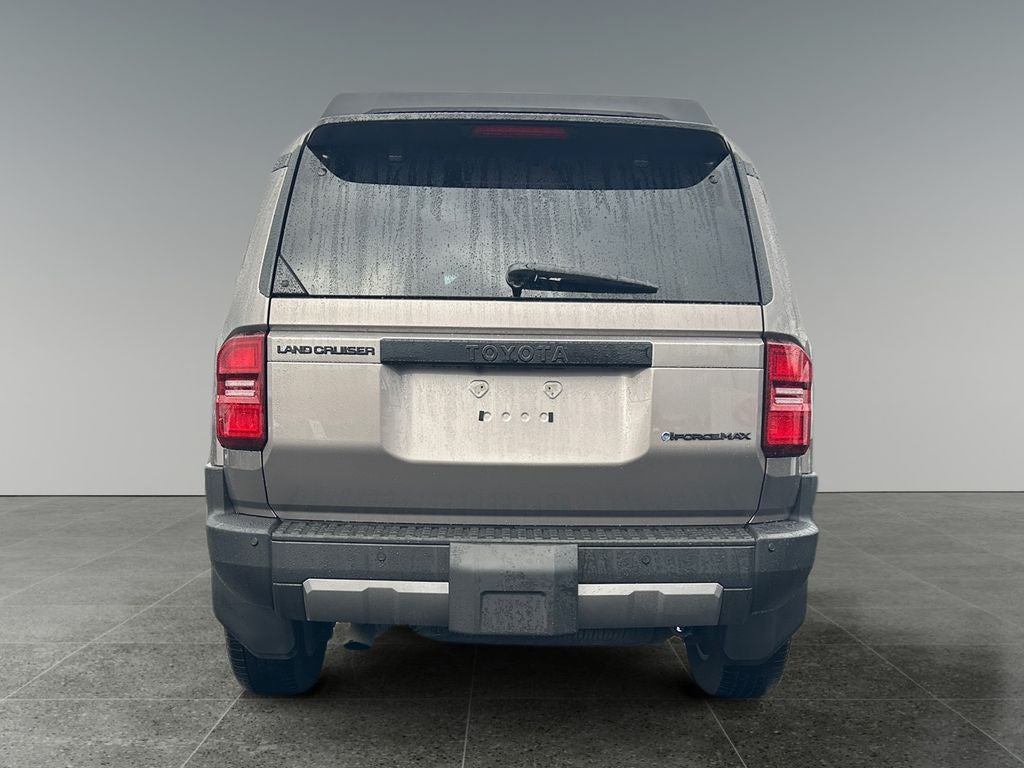 2025 Toyota Land Cruiser PREMIUM