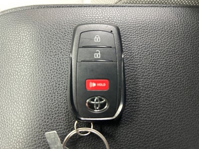 2025 Toyota 4RUNNER SR5