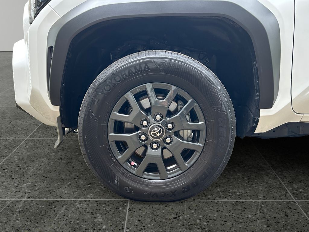 2025 Toyota 4RUNNER SR5