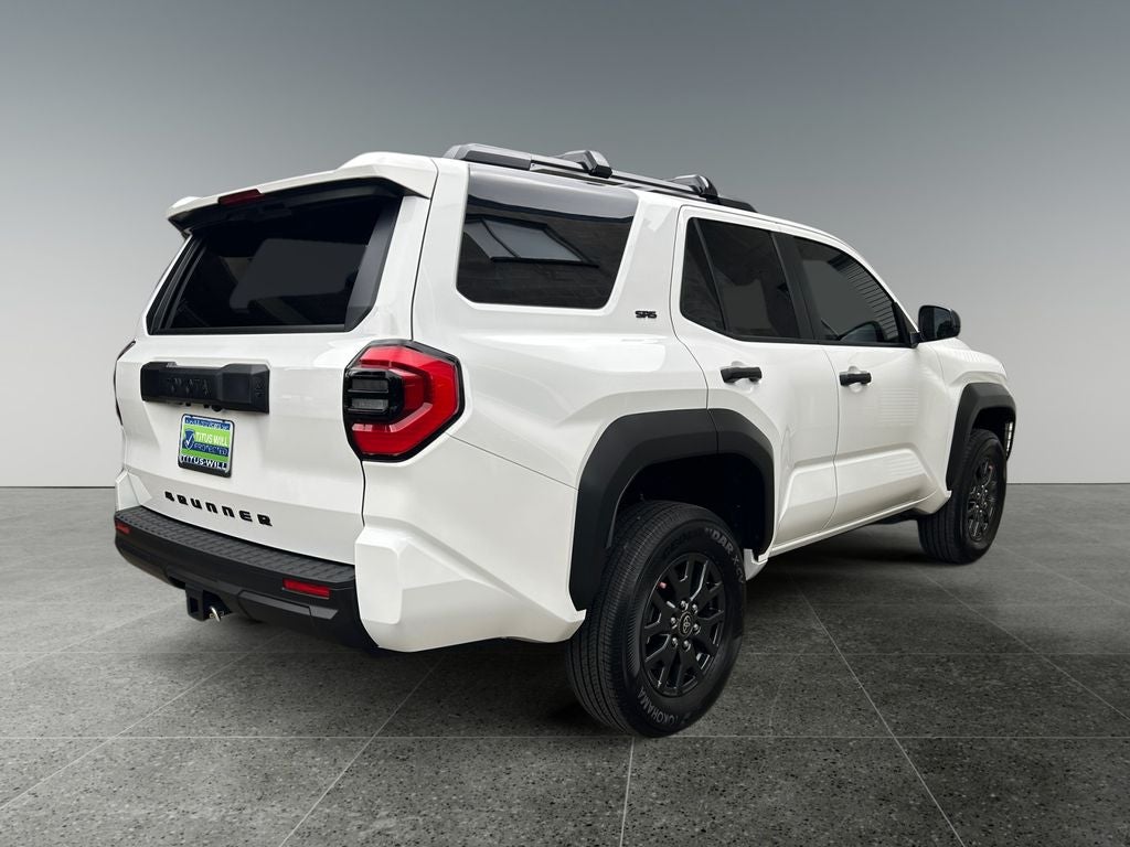 2025 Toyota 4RUNNER SR5