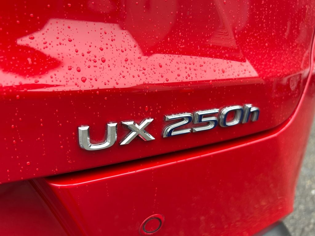 2022 Lexus UX 250h 250h Base