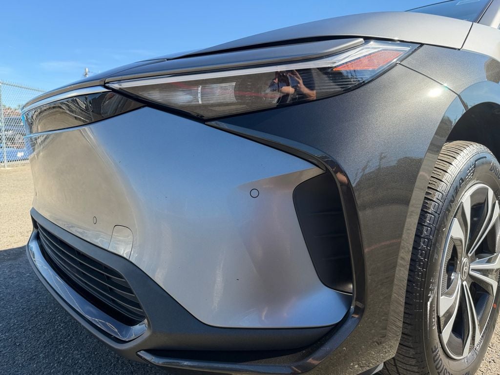 2024 Toyota bZ4X XLE
