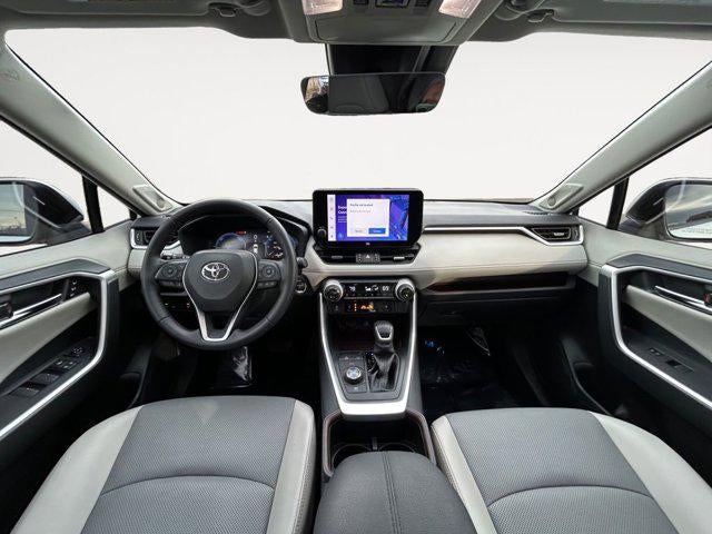 2023 Toyota RAV4 HYBRID Limited