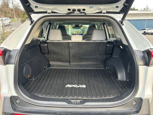 2023 Toyota RAV4 HYBRID Limited