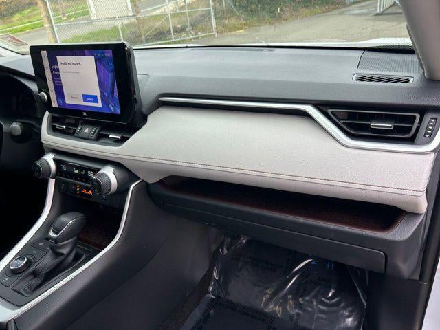 2023 Toyota RAV4 HYBRID Limited