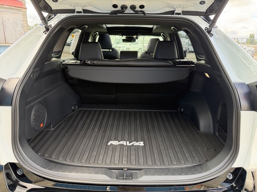 2025 Toyota RAV4 Hybrid XSE