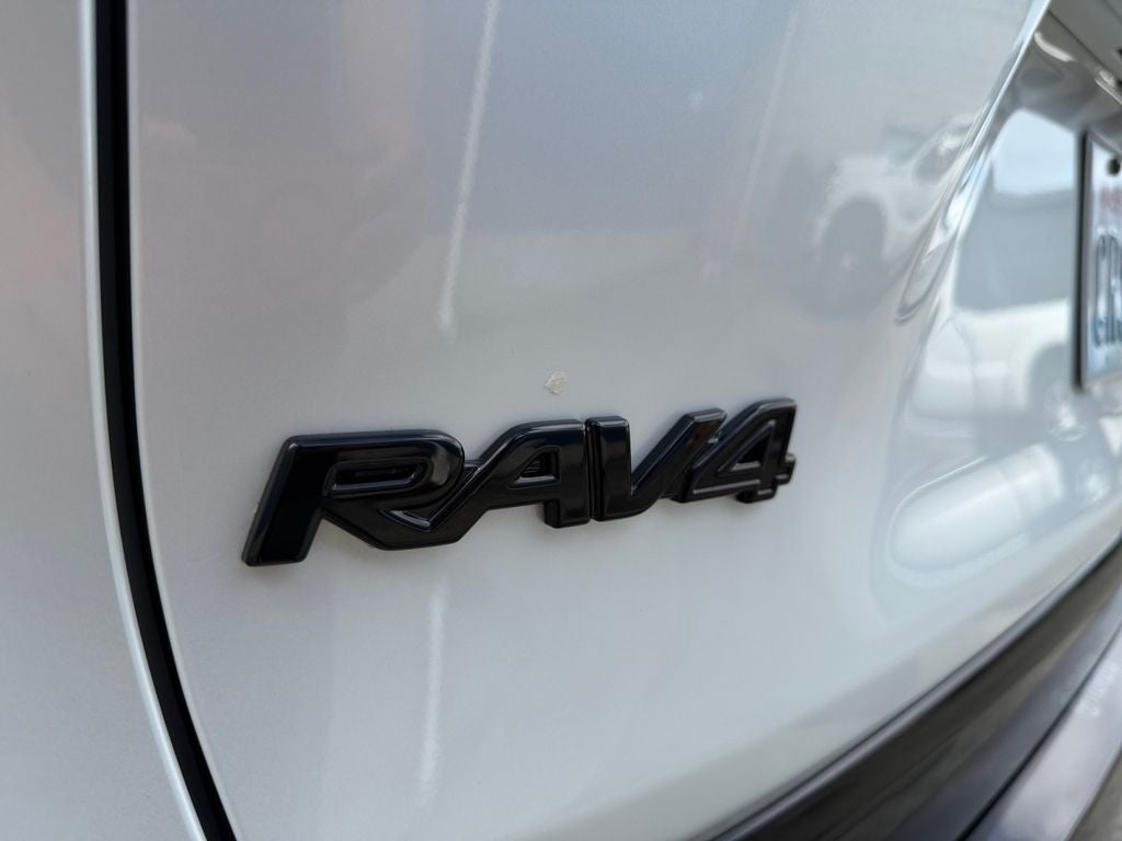 2025 Toyota RAV4 Hybrid XSE