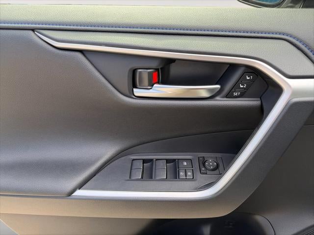 2025 Toyota RAV4 Hybrid XSE