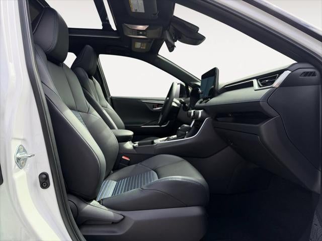 2025 Toyota RAV4 Hybrid XSE