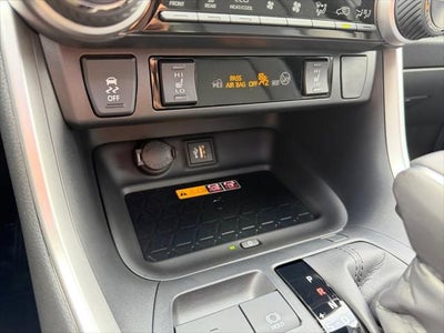 2025 Toyota RAV4 Hybrid XSE