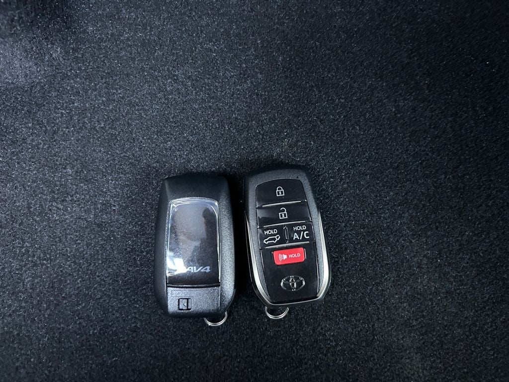 2025 Toyota RAV4 Plug-In Hybrid XSE