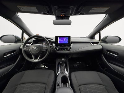 2025 Toyota Corolla Hatchback SE