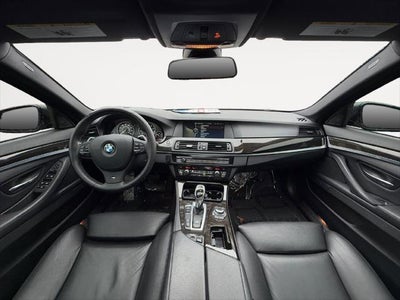 2012 BMW 5 Series 550i