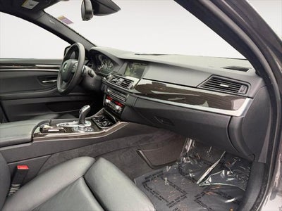 2012 BMW 5 Series 550i
