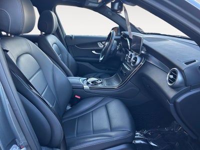 2018 Mercedes-Benz GLC GLC 300 4MATIC® CREAM PUFF