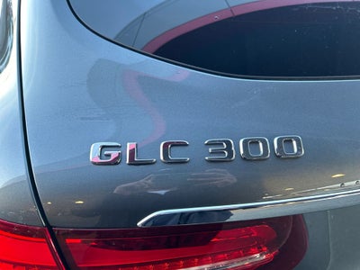 2018 Mercedes-Benz GLC GLC 300 4MATIC® CREAM PUFF