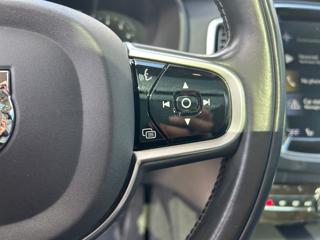 2018 Volvo XC90 T6 Momentum ONE OWNER