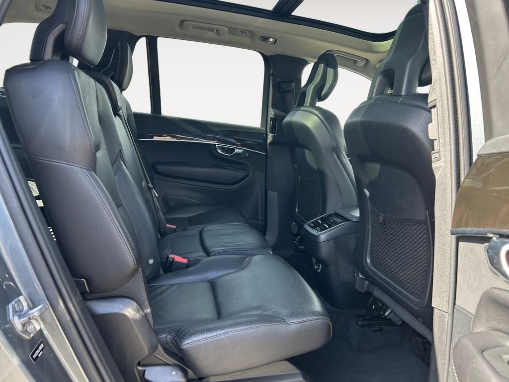 2018 Volvo XC90 T6 Momentum ONE OWNER