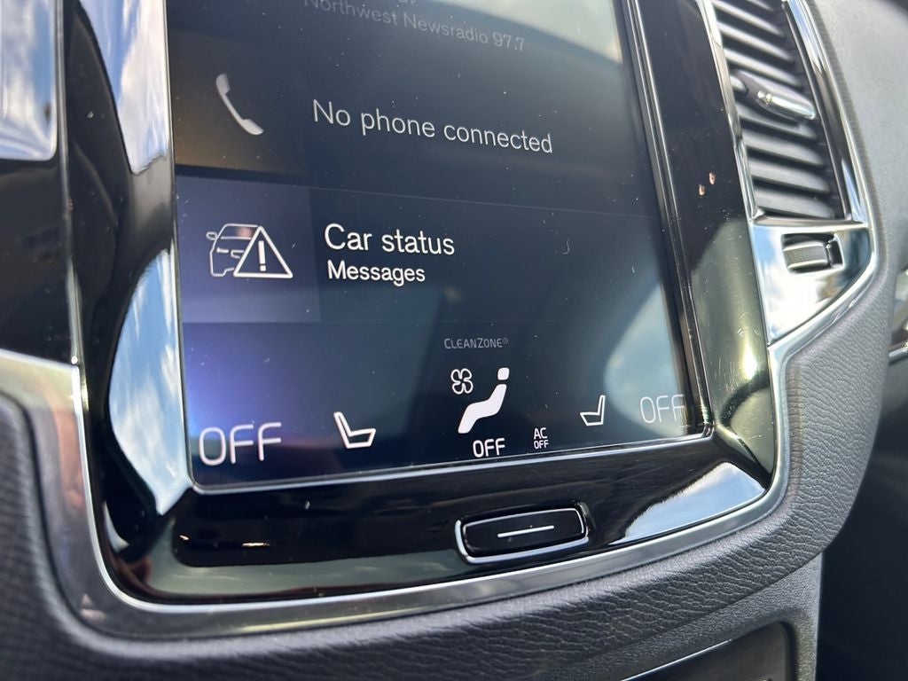 2018 Volvo XC90 T6 Momentum ONE OWNER