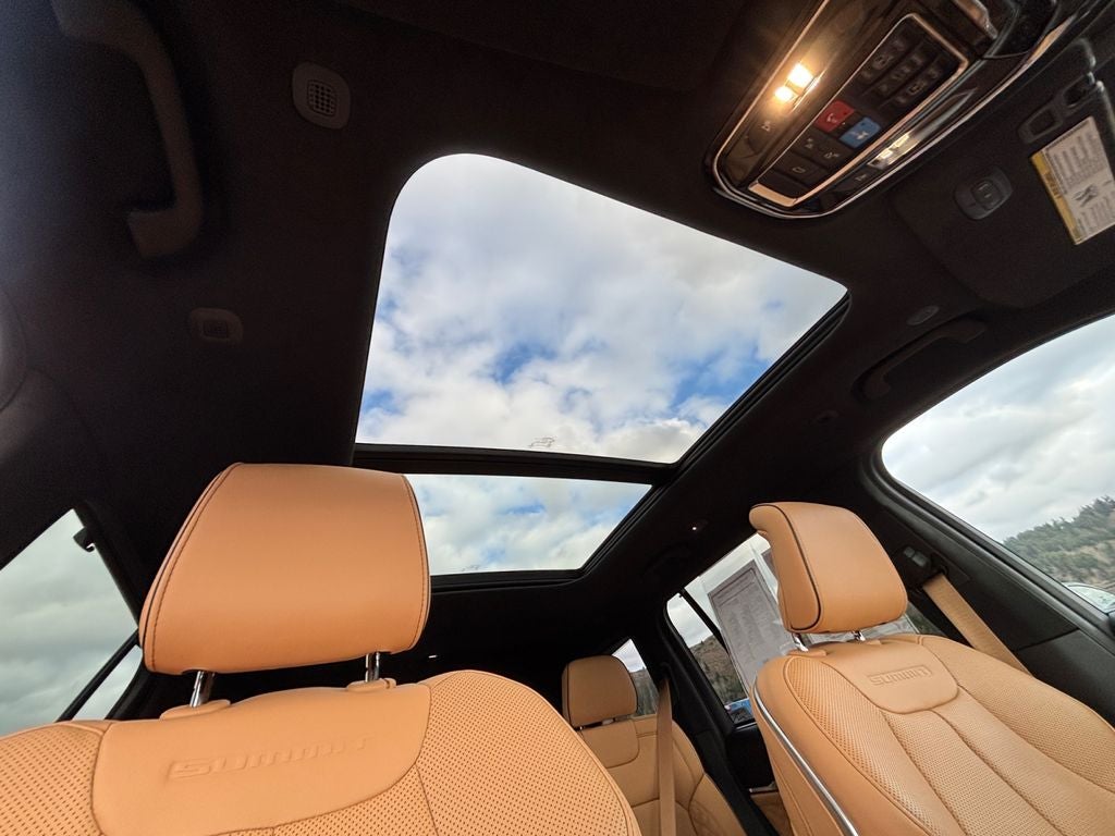 2022 Jeep Grand Cherokee Summit Reserve 4xe