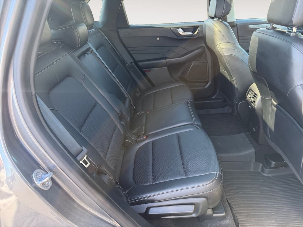 2021 Ford Escape Titanium