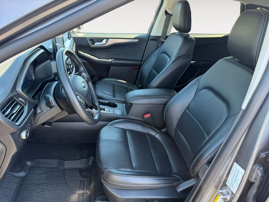 2021 Ford Escape Titanium
