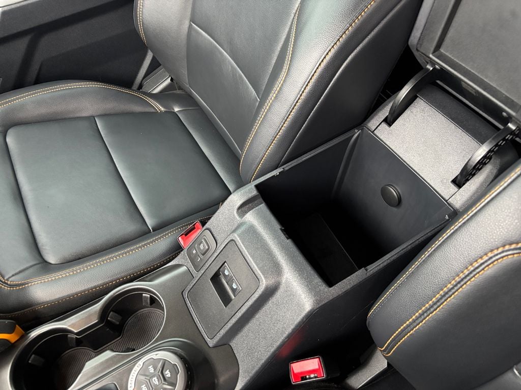 2023 Ford Bronco Badlands Lifted w/ Wheel & Tire Package