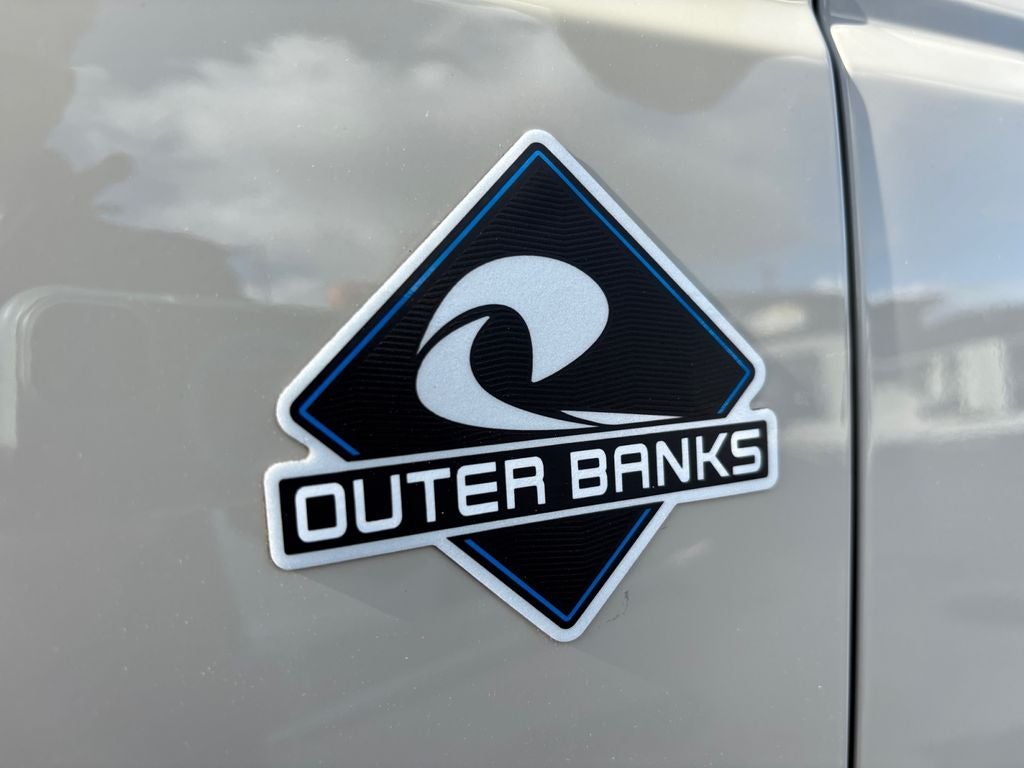 2025 Ford Bronco Outer Banks Lifted w/ Wheel & Tire Package