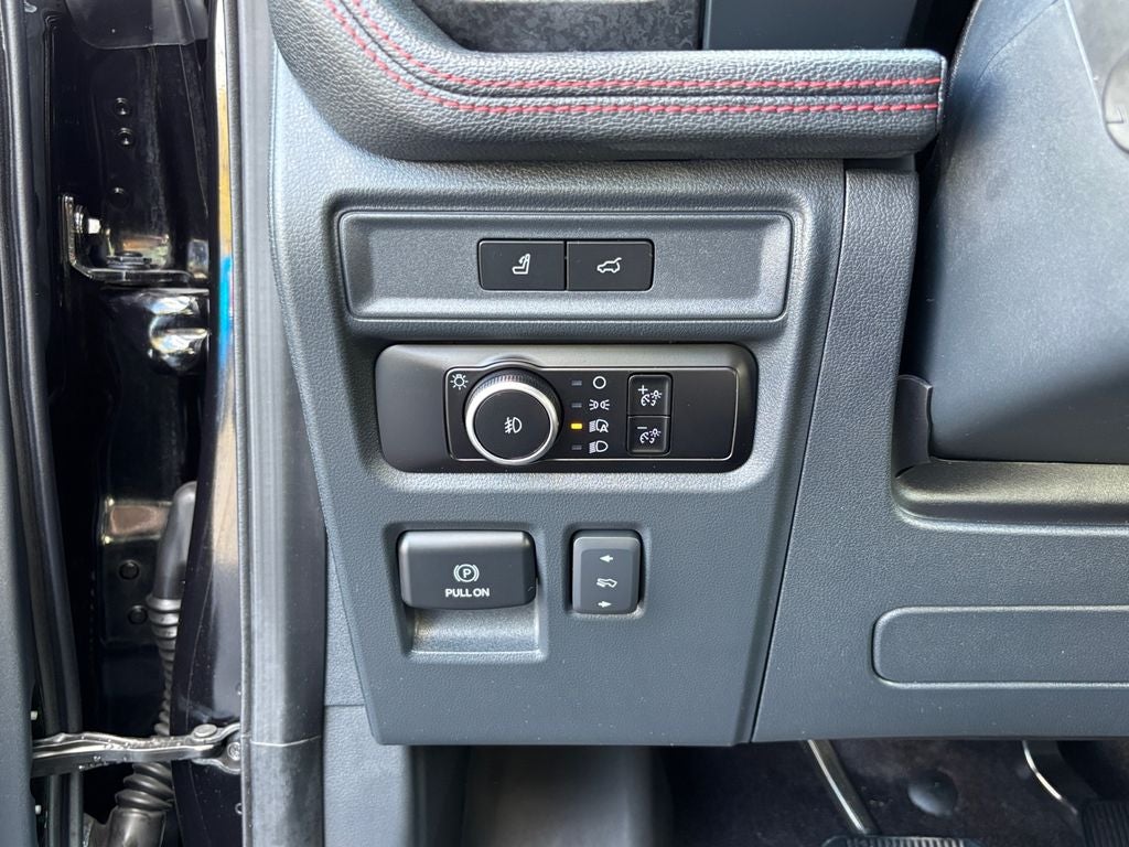 2023 Ford Expedition Limited Stealth Edition