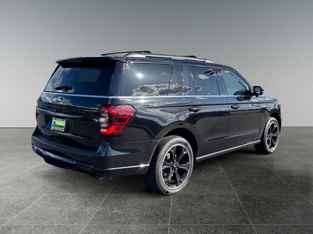 2023 Ford Expedition Limited Stealth Edition