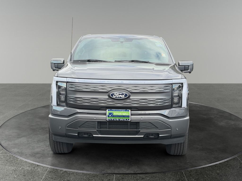 2024 Ford F-150 Lightning Lariat